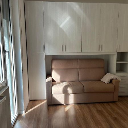 Town Flat Rapallo - Free Parking ภายนอก รูปภาพ