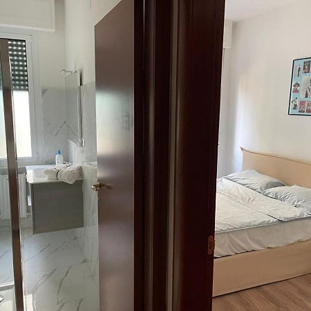 Town Flat Rapallo - Free Parking ภายนอก รูปภาพ